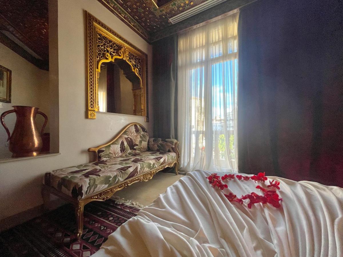Royal Victoria - Ex British Embassy Tunis